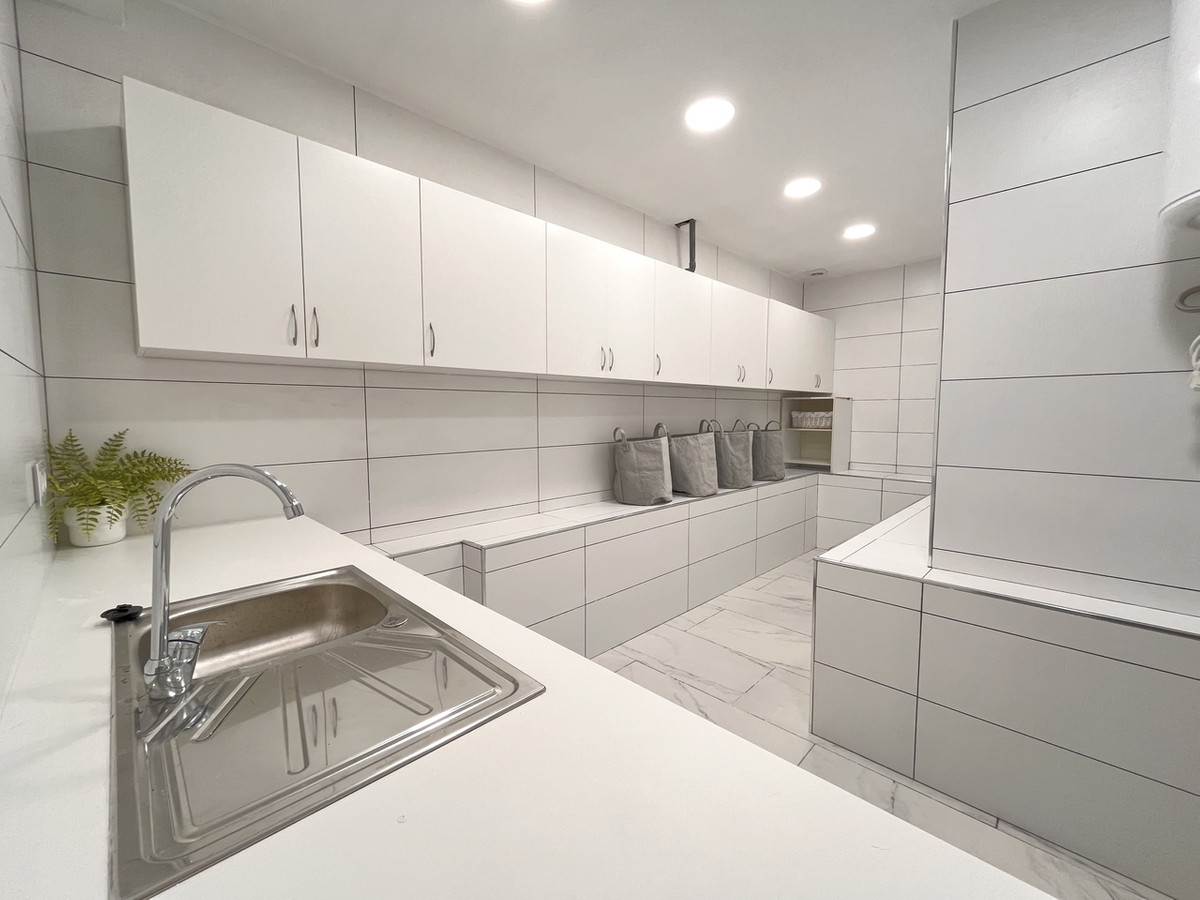 5 Bed Townhouse for sale in San Miguel De Salinas Costa Blanca, Alicante, Spain
