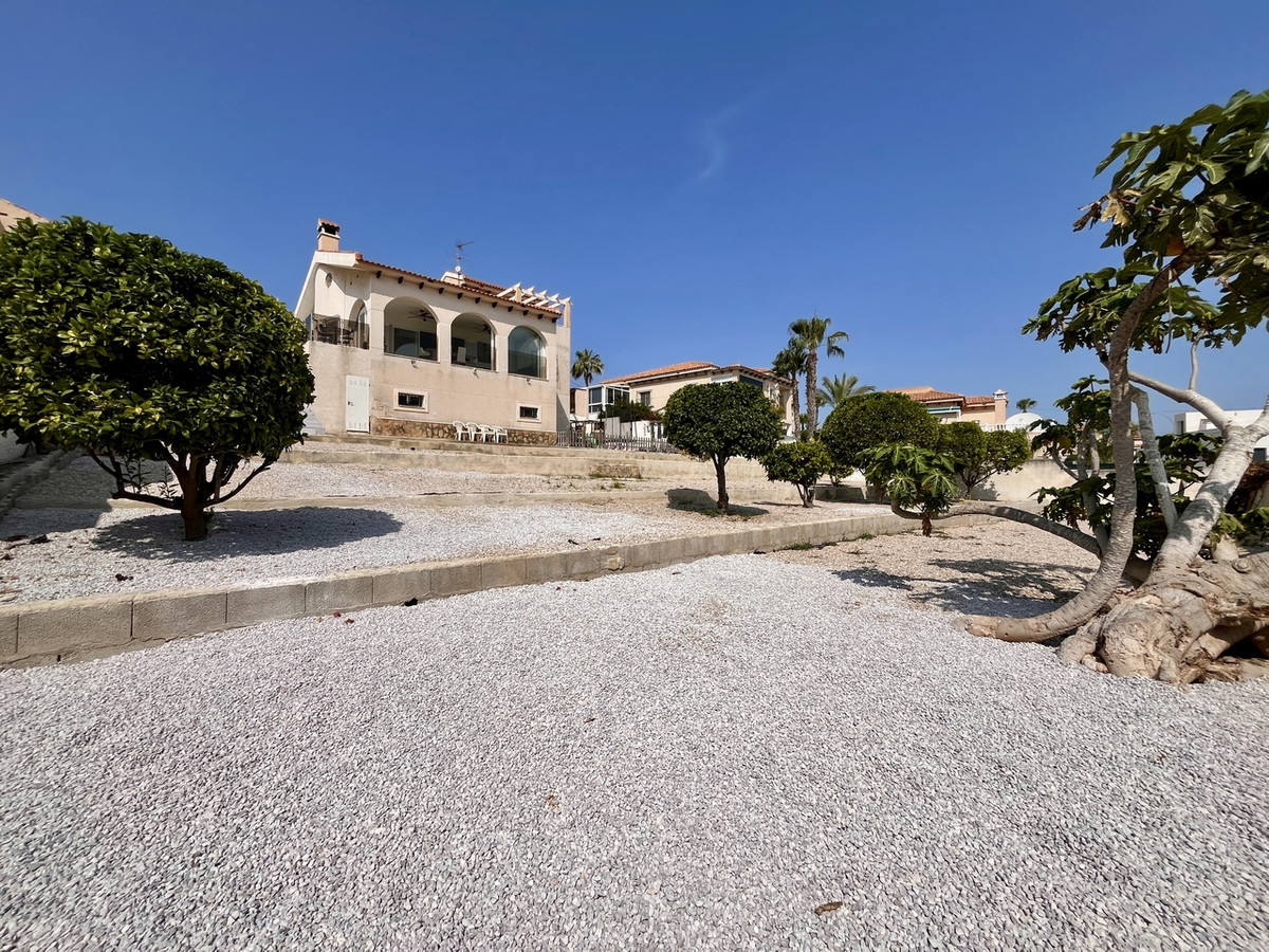 5 Bed Townhouse for sale in San Miguel De Salinas Costa Blanca, Alicante, Spain