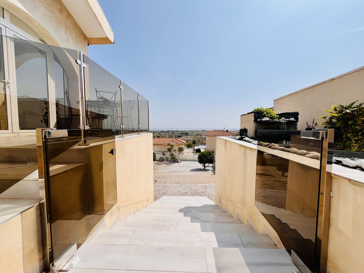 5 Bed Townhouse for sale in San Miguel De Salinas Costa Blanca, Alicante, Spain