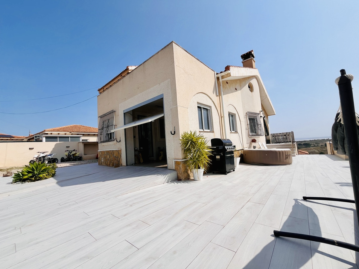 5 Bed Townhouse for sale in San Miguel De Salinas Costa Blanca, Alicante, Spain
