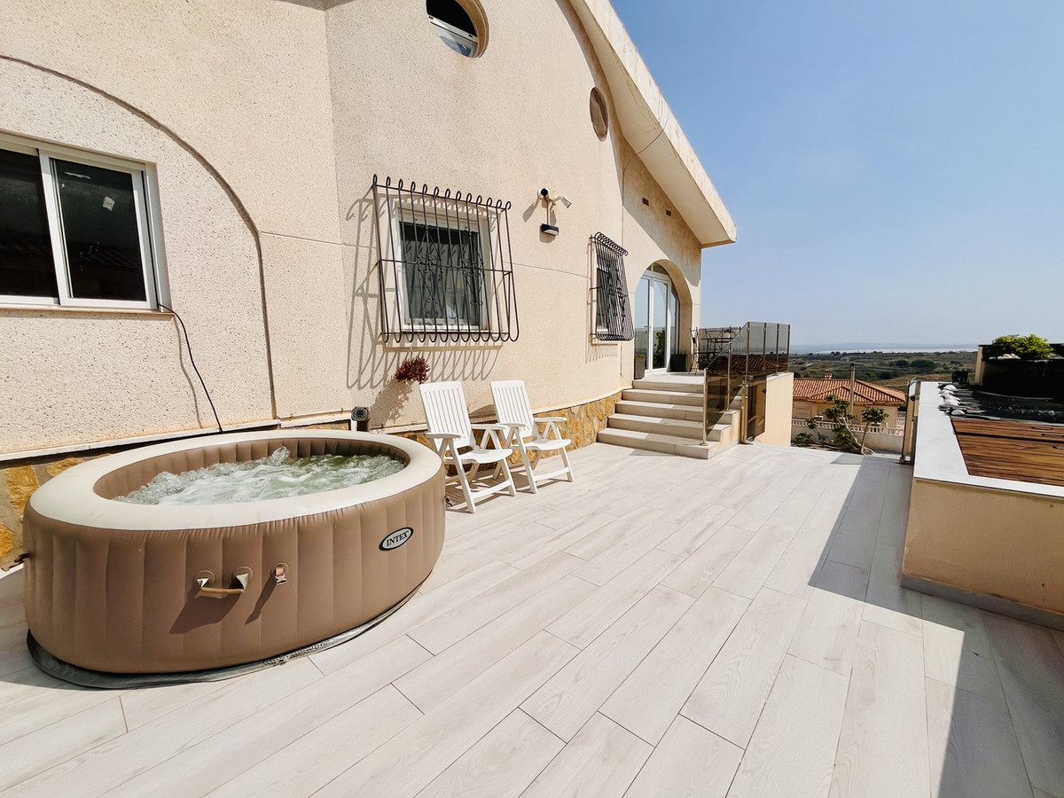 5 Bed Townhouse for sale in San Miguel De Salinas Costa Blanca, Alicante, Spain