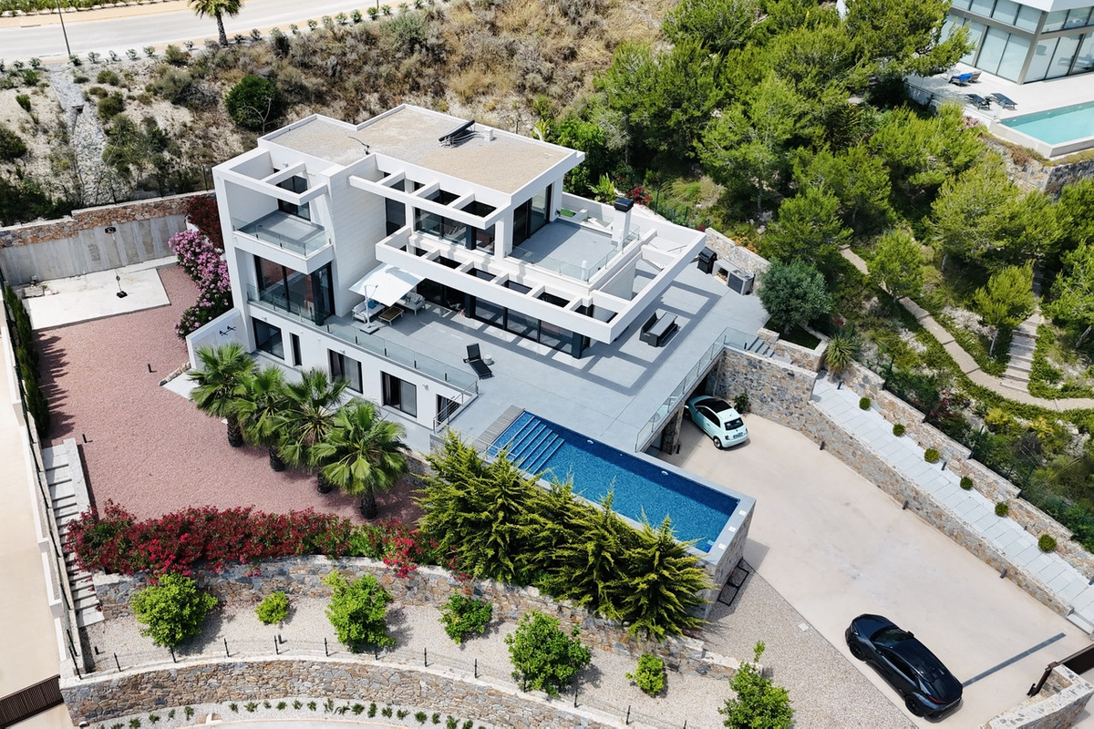 6 Bed Townhouse for sale in Las Colinas Golf Costa Blanca, Alicante, Spain