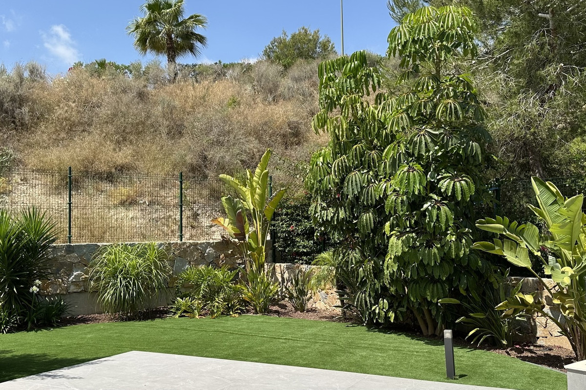 6 Bed Townhouse for sale in Las Colinas Golf Costa Blanca, Alicante, Spain
