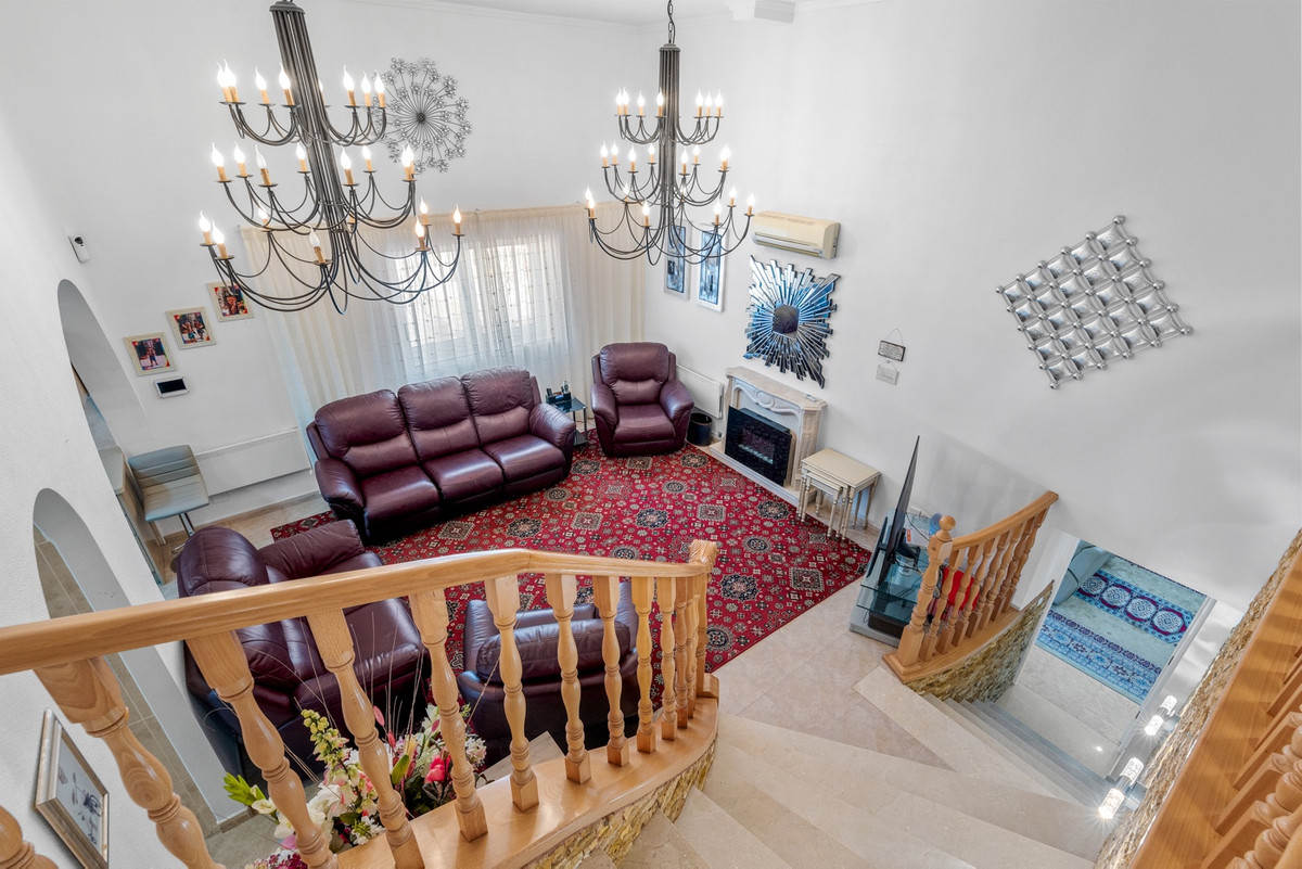 7 Bed Townhouse for sale in Ciudad Quesada Costa Blanca, Alicante, Spain