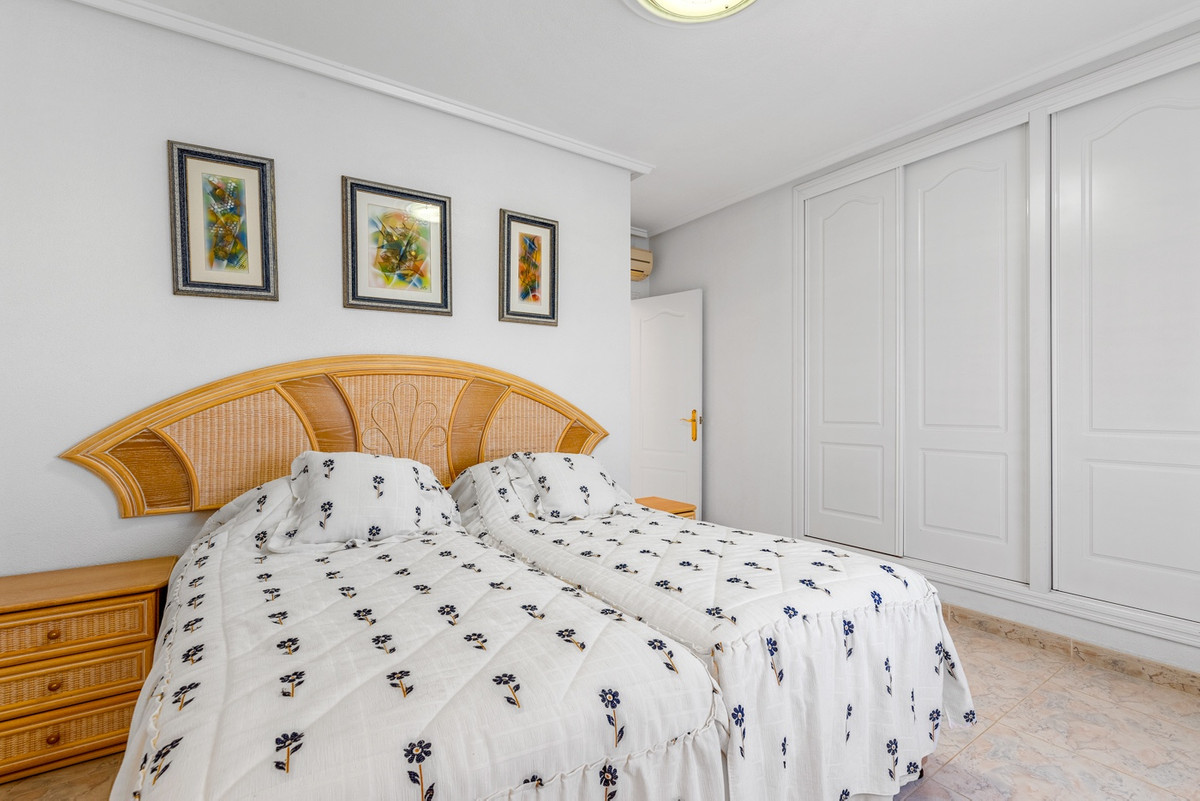 7 Bed Townhouse for sale in Ciudad Quesada Costa Blanca, Alicante, Spain