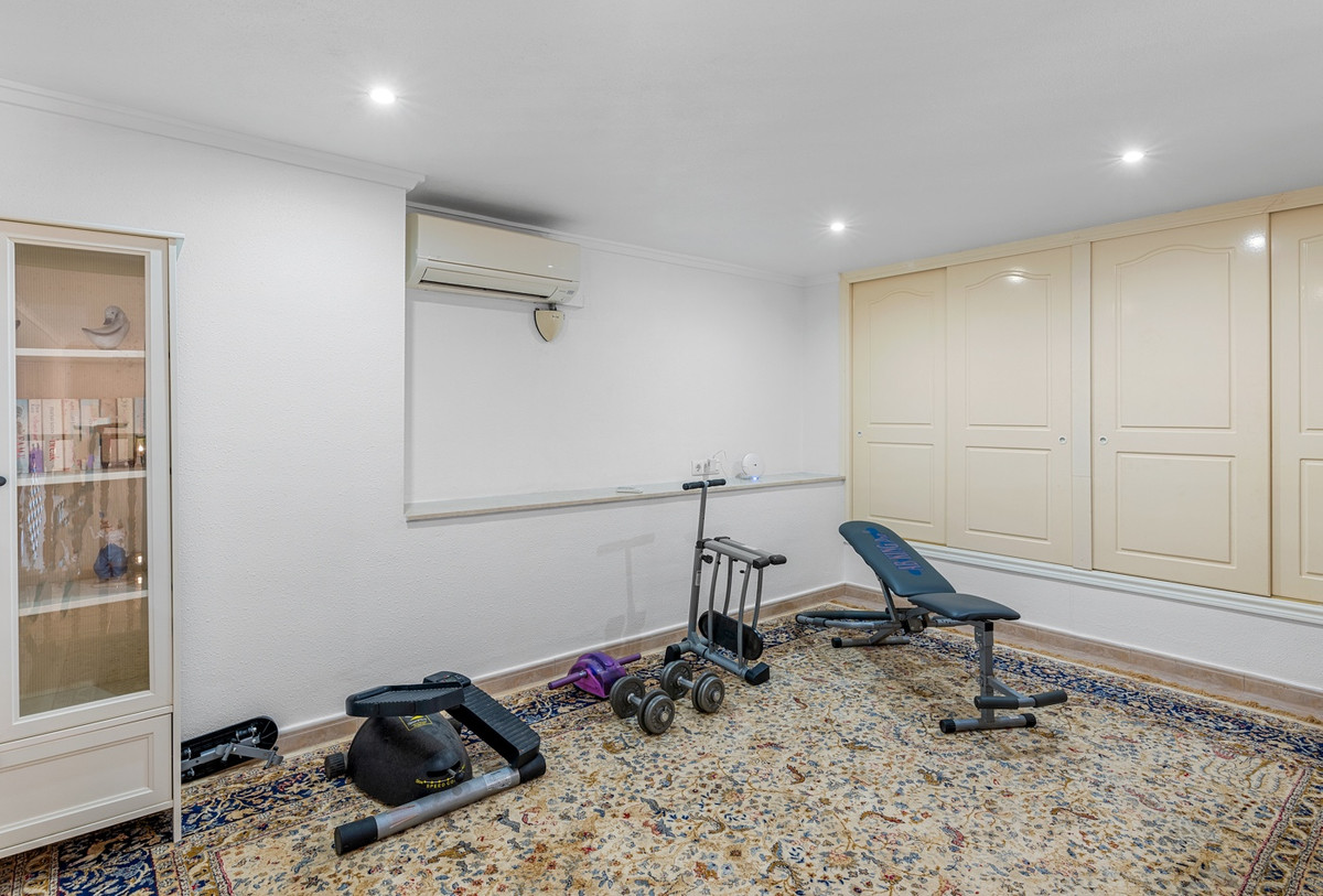 7 Bed Townhouse for sale in Ciudad Quesada Costa Blanca, Alicante, Spain
