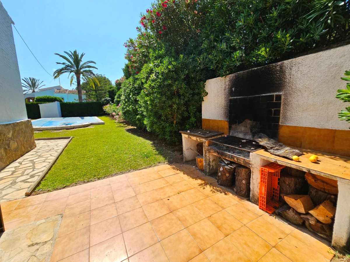 6 Bed Townhouse for sale in Javea Costa Blanca, Alicante, Spain