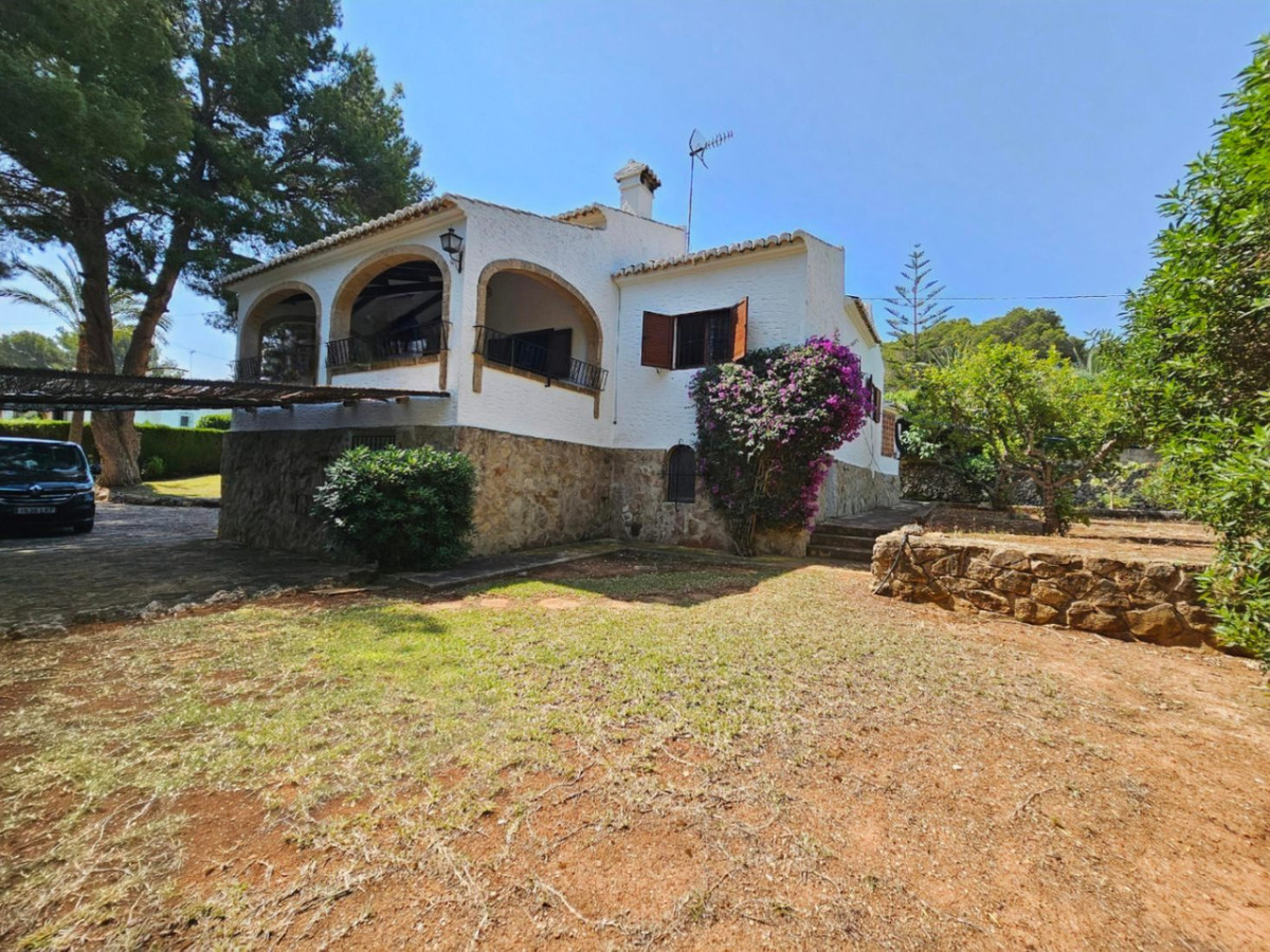 6 Bed Townhouse for sale in Javea Costa Blanca, Alicante, Spain