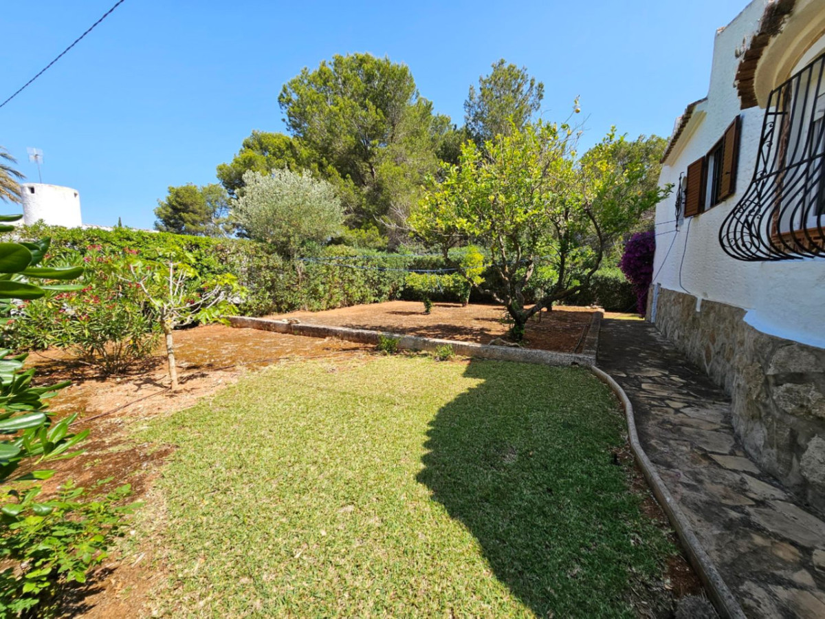 6 Bed Townhouse for sale in Javea Costa Blanca, Alicante, Spain