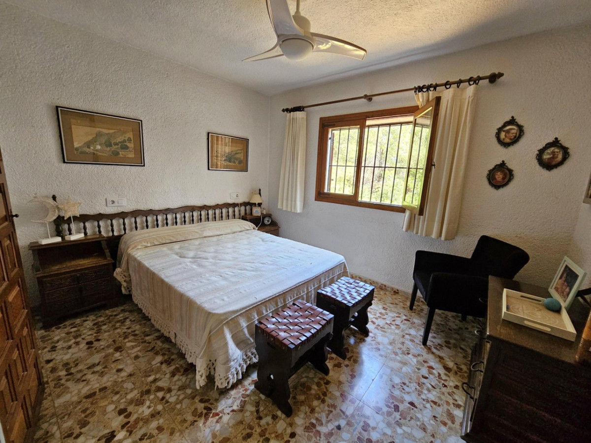 6 Bed Townhouse for sale in Javea Costa Blanca, Alicante, Spain