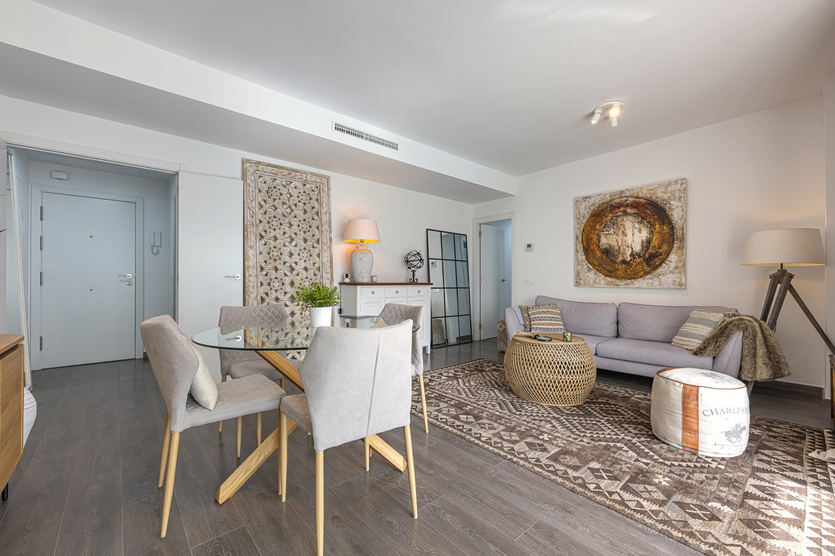 2 Bed Apartment for sale in Estepona Costa Del Sol, Málaga, Spain