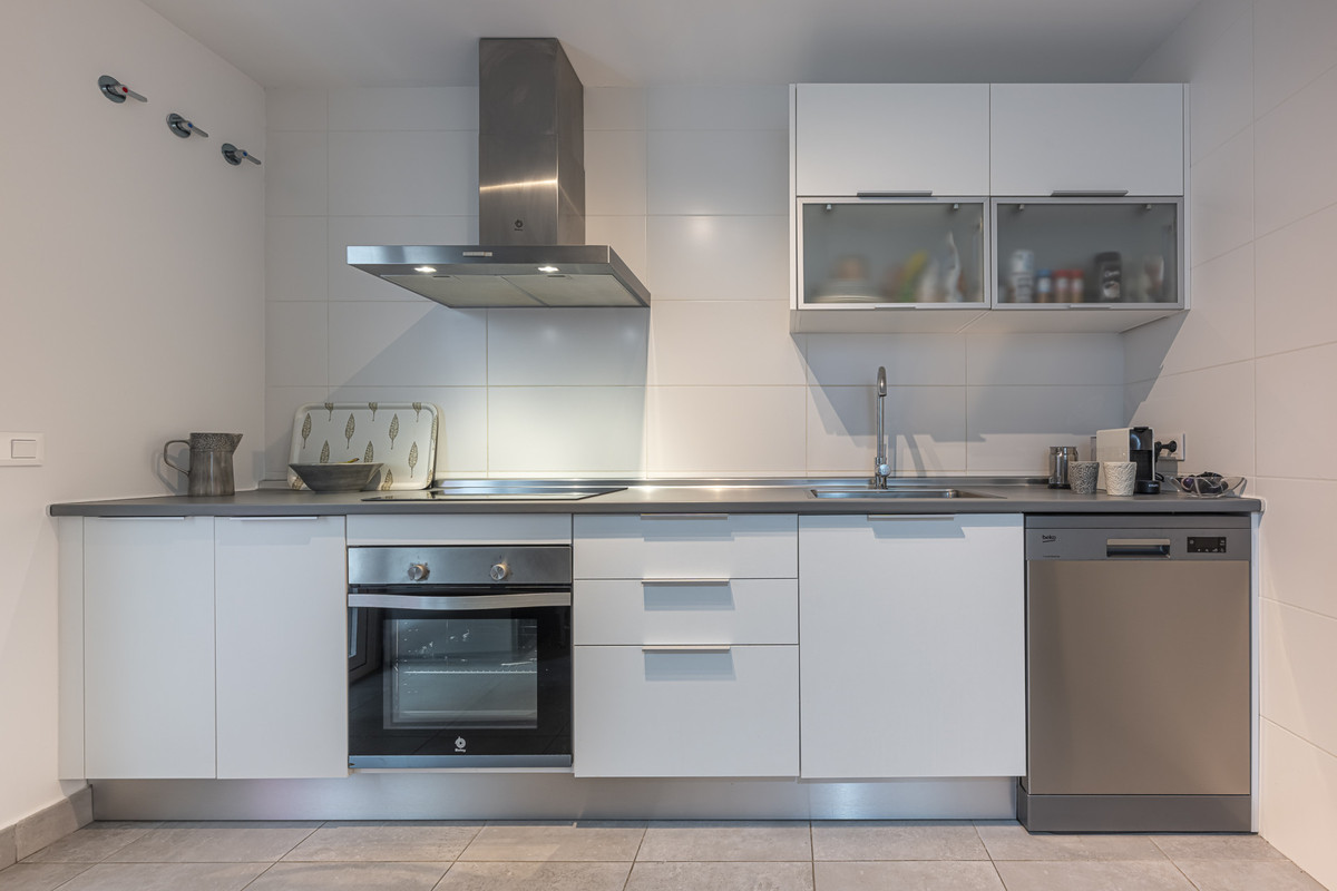 2 Bed Apartment for sale in Estepona Costa Del Sol, Málaga, Spain