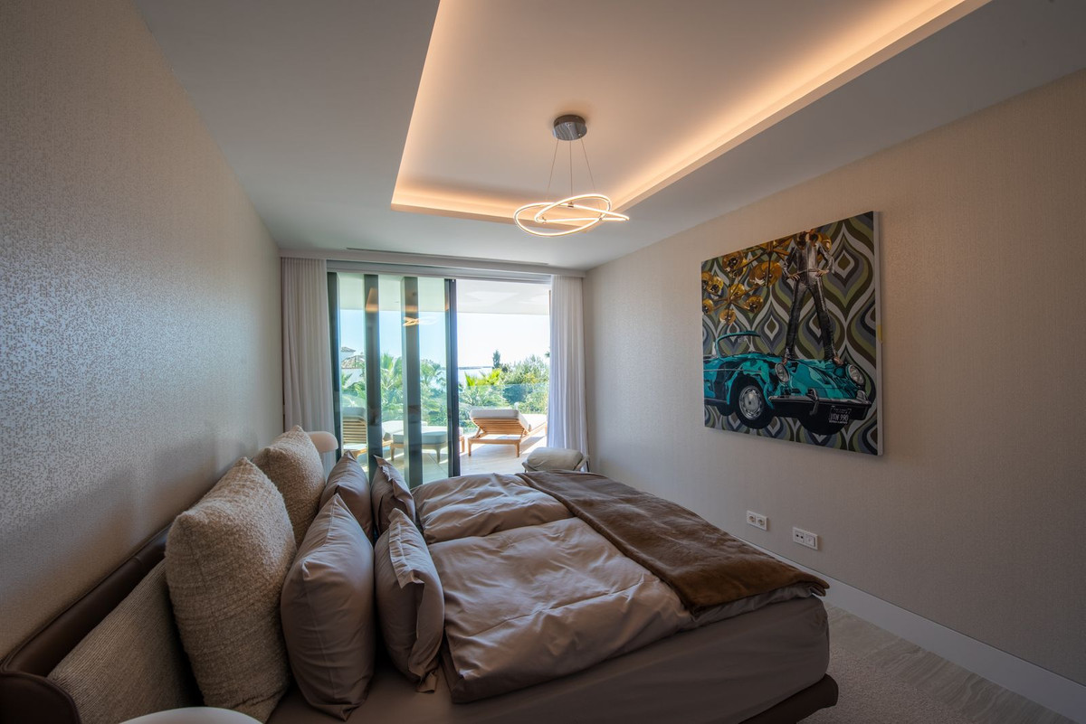 2 Bed Apartment for sale in Estepona Costa Del Sol, Málaga, Spain