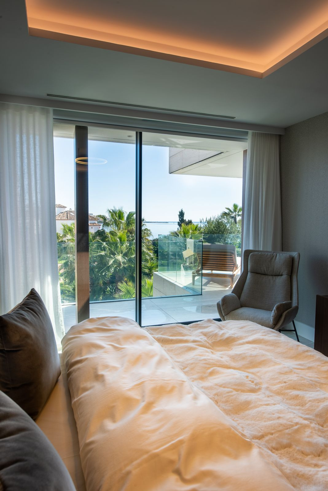 2 Bed Apartment for sale in Estepona Costa Del Sol, Málaga, Spain