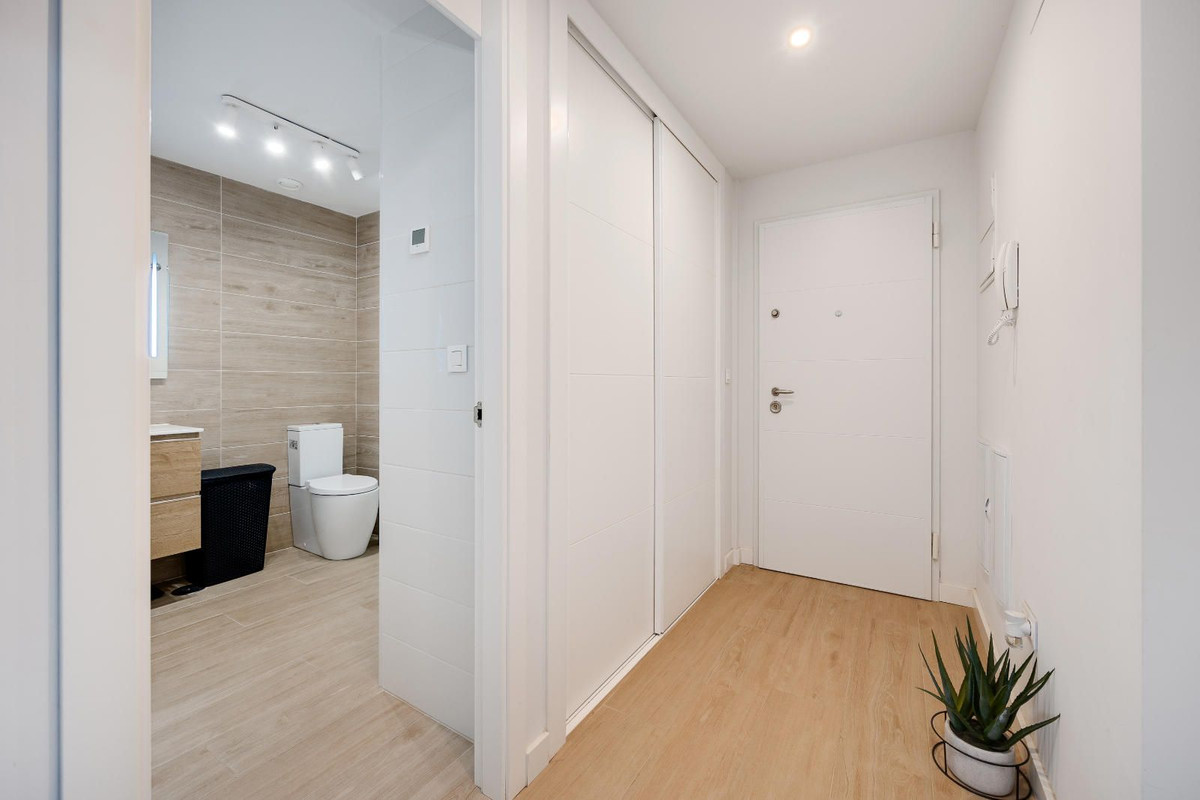 Se vende Apartamento Planta Media de 2 dormitorios en Costa Blanca, Alicante, España
