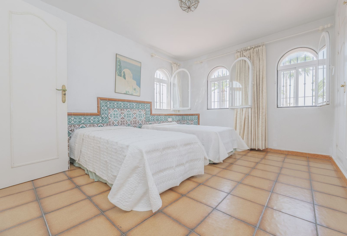 3 Bed Townhouse for sale in Marbella Costa Del Sol, Málaga, Spain