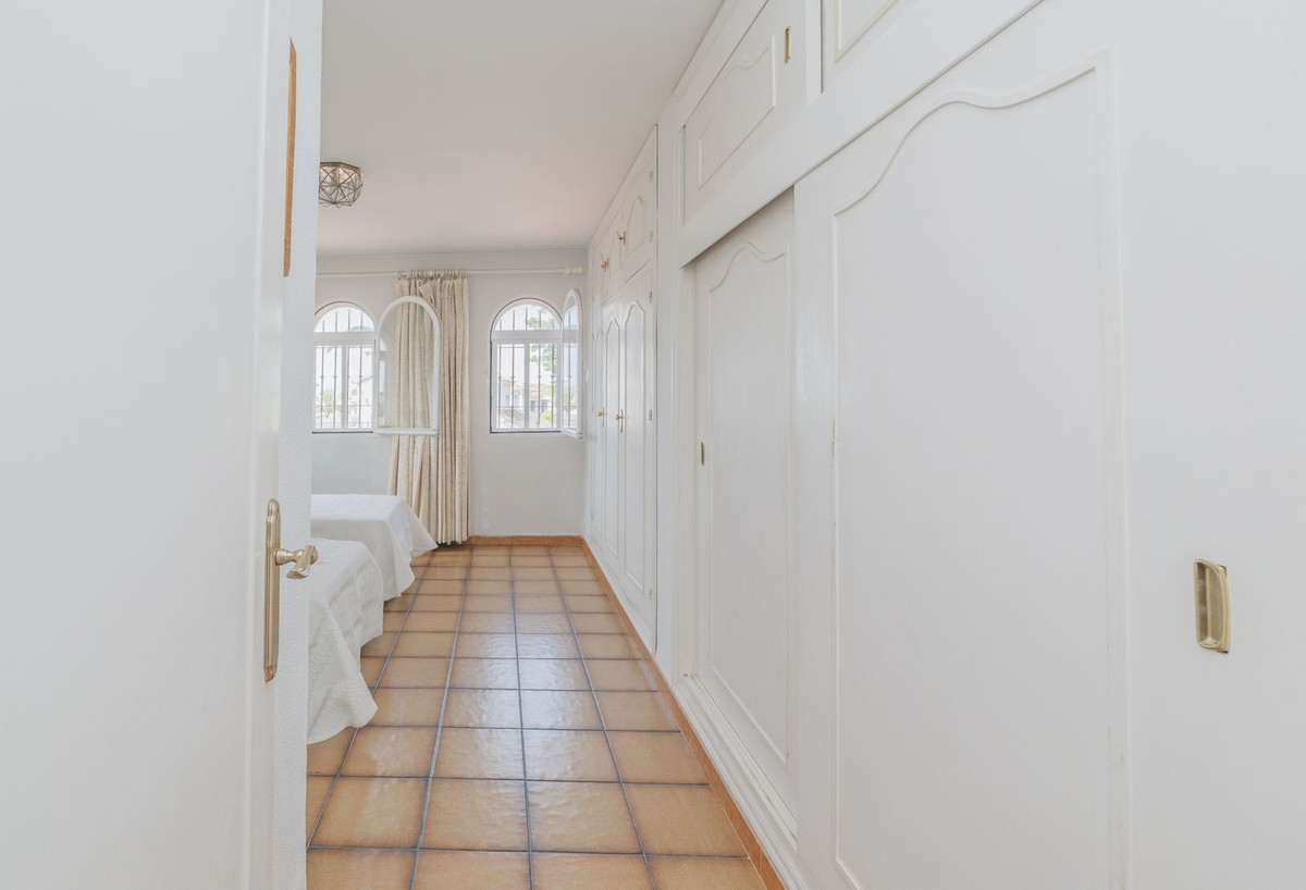 3 Bed Townhouse for sale in Marbella Costa Del Sol, Málaga, Spain