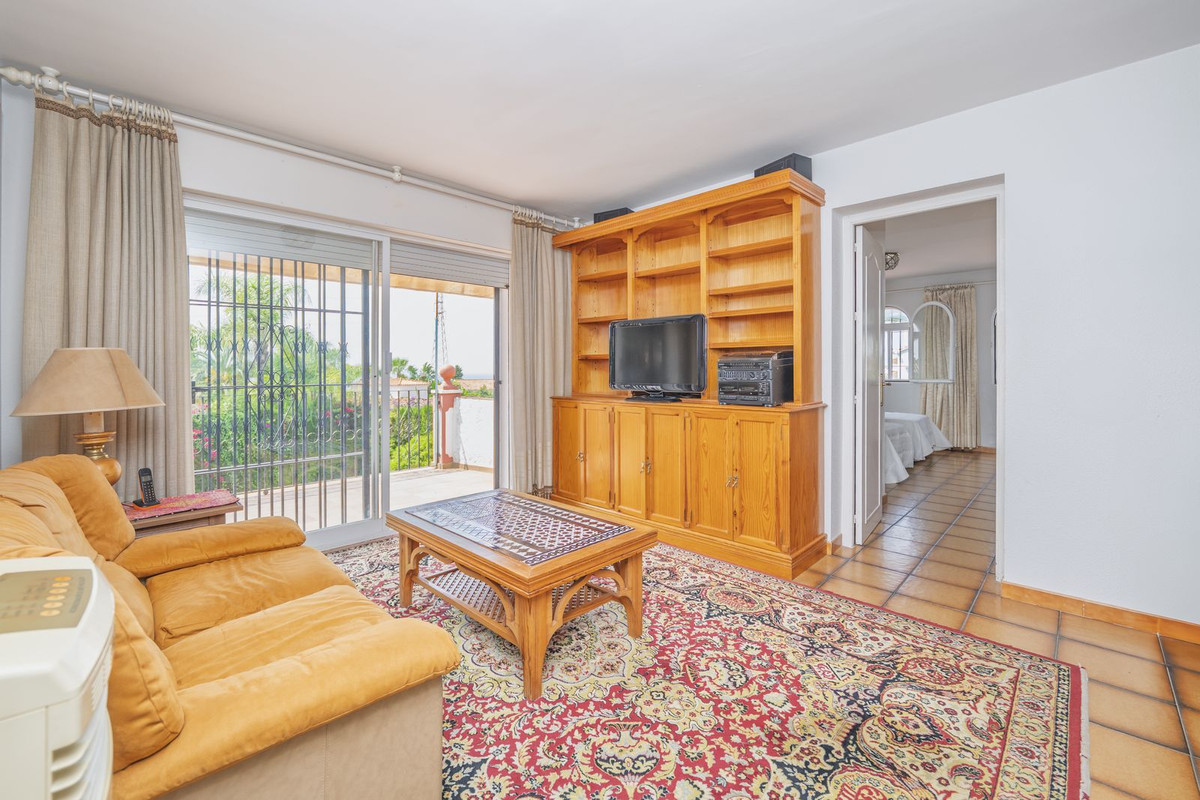 3 Bed Townhouse for sale in Marbella Costa Del Sol, Málaga, Spain