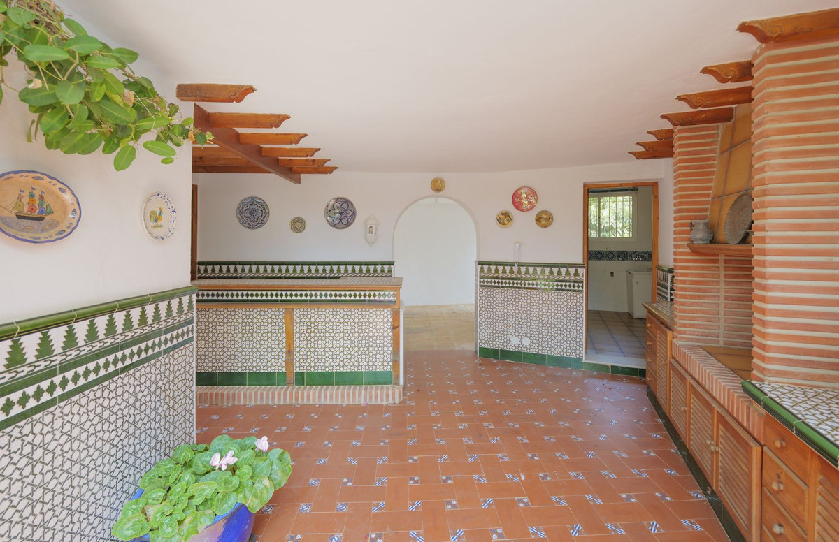 3 Bed Townhouse for sale in Marbella Costa Del Sol, Málaga, Spain