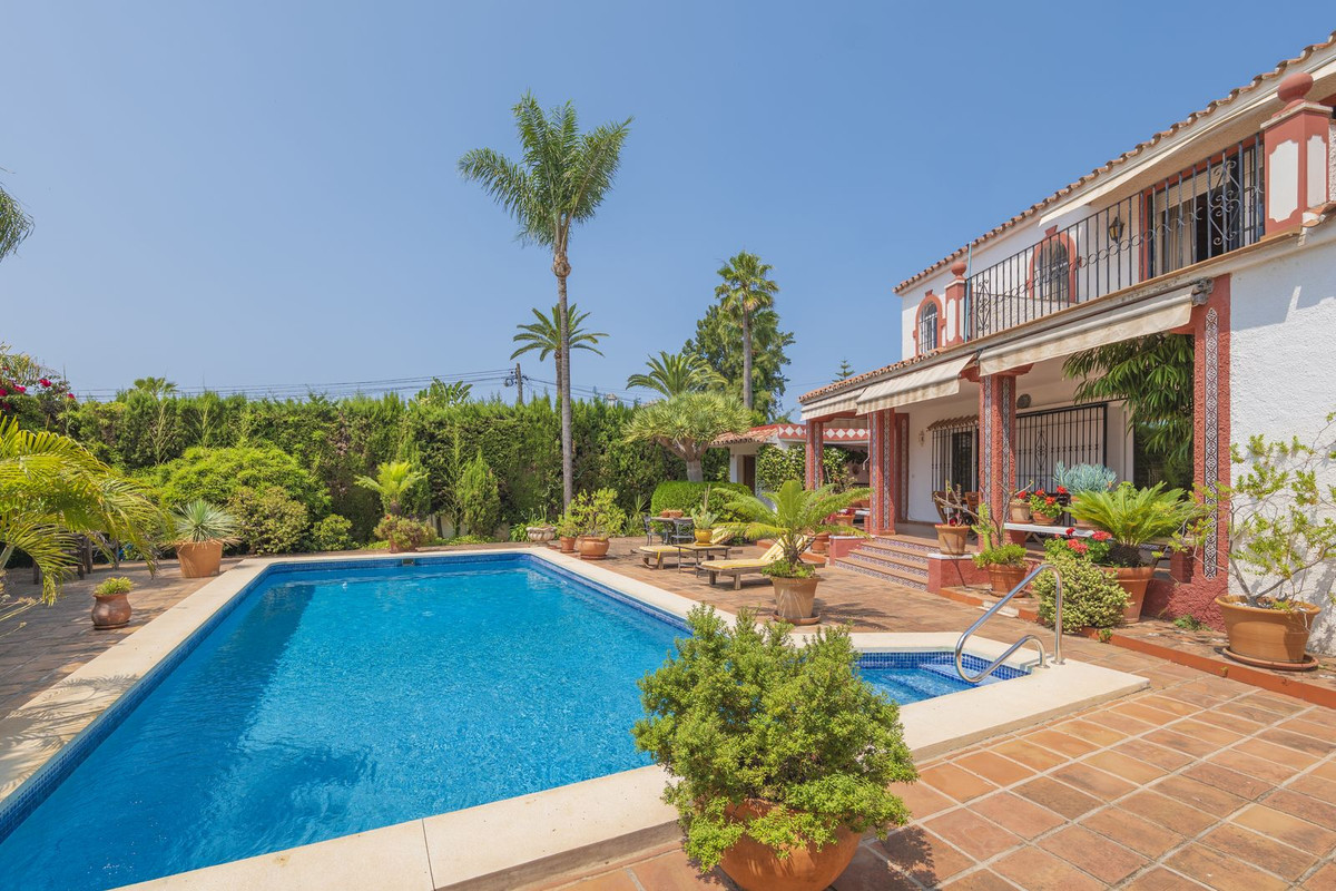 3 Bed Townhouse for sale in Marbella Costa Del Sol, Málaga, Spain