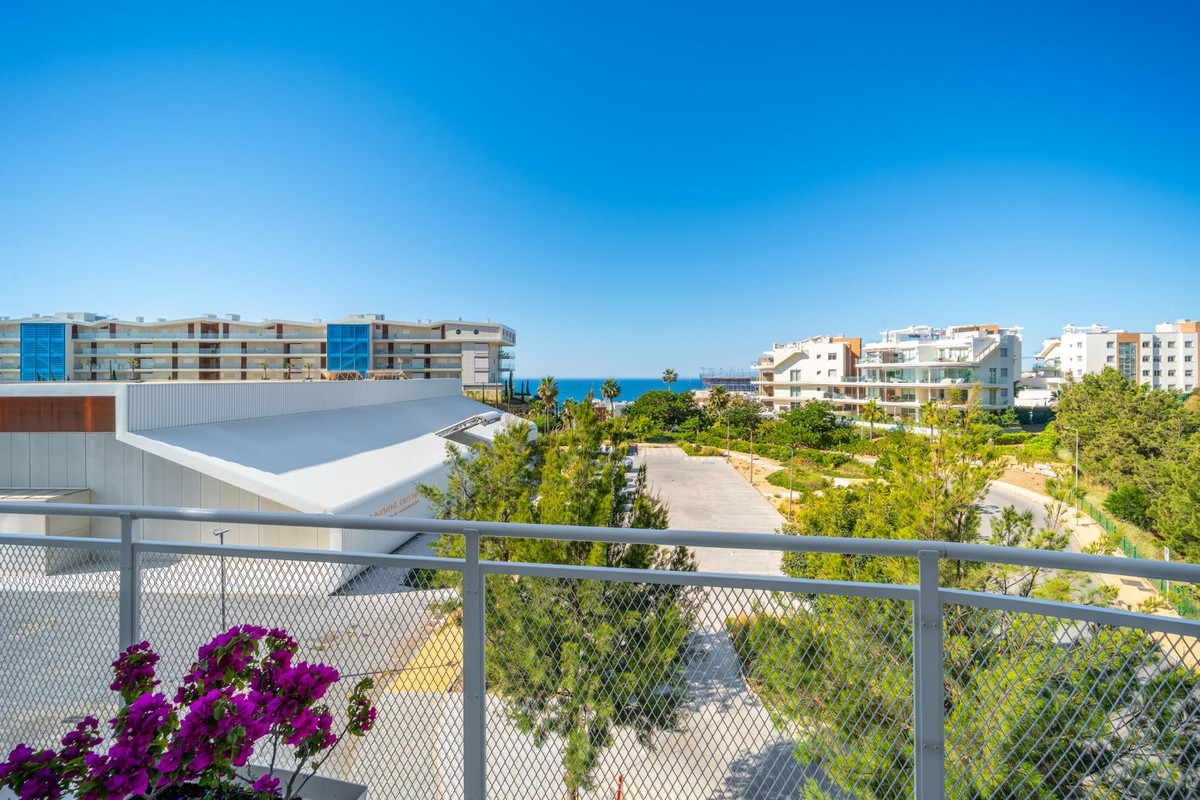 Se vende Apartamento Planta Media de 2 dormitorios en Costa Del Sol, Málaga, España