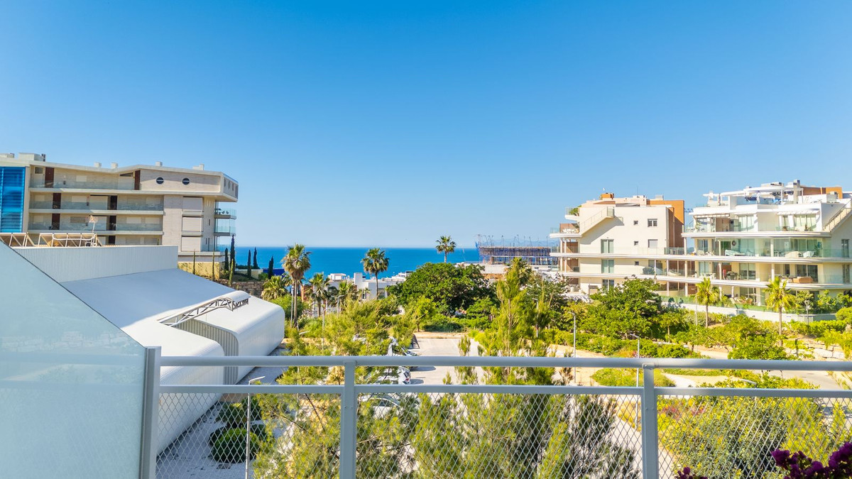 Se vende Apartamento Planta Media de 2 dormitorios en Costa Del Sol, Málaga, España