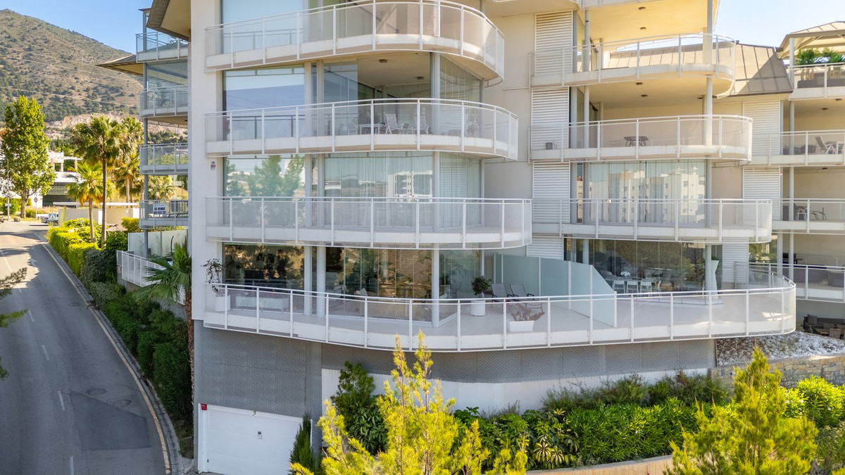 Se vende Apartamento Planta Media de 2 dormitorios en Costa Del Sol, Málaga, España
