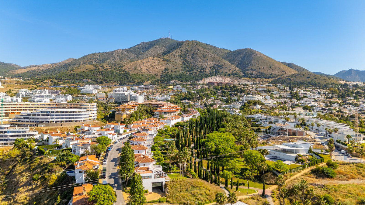 Se vende Apartamento Planta Media de 2 dormitorios en Costa Del Sol, Málaga, España