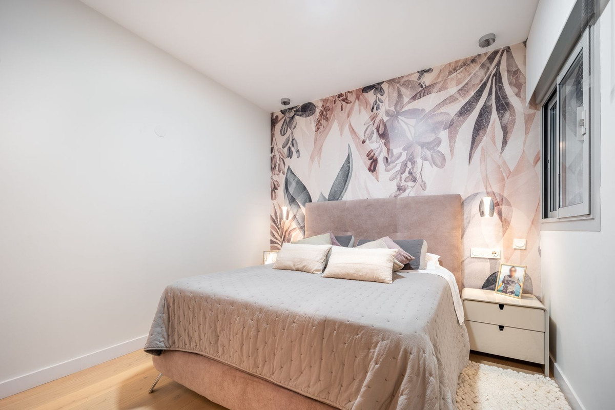 Se vende Apartamento Planta Media de 2 dormitorios en Costa Del Sol, Málaga, España