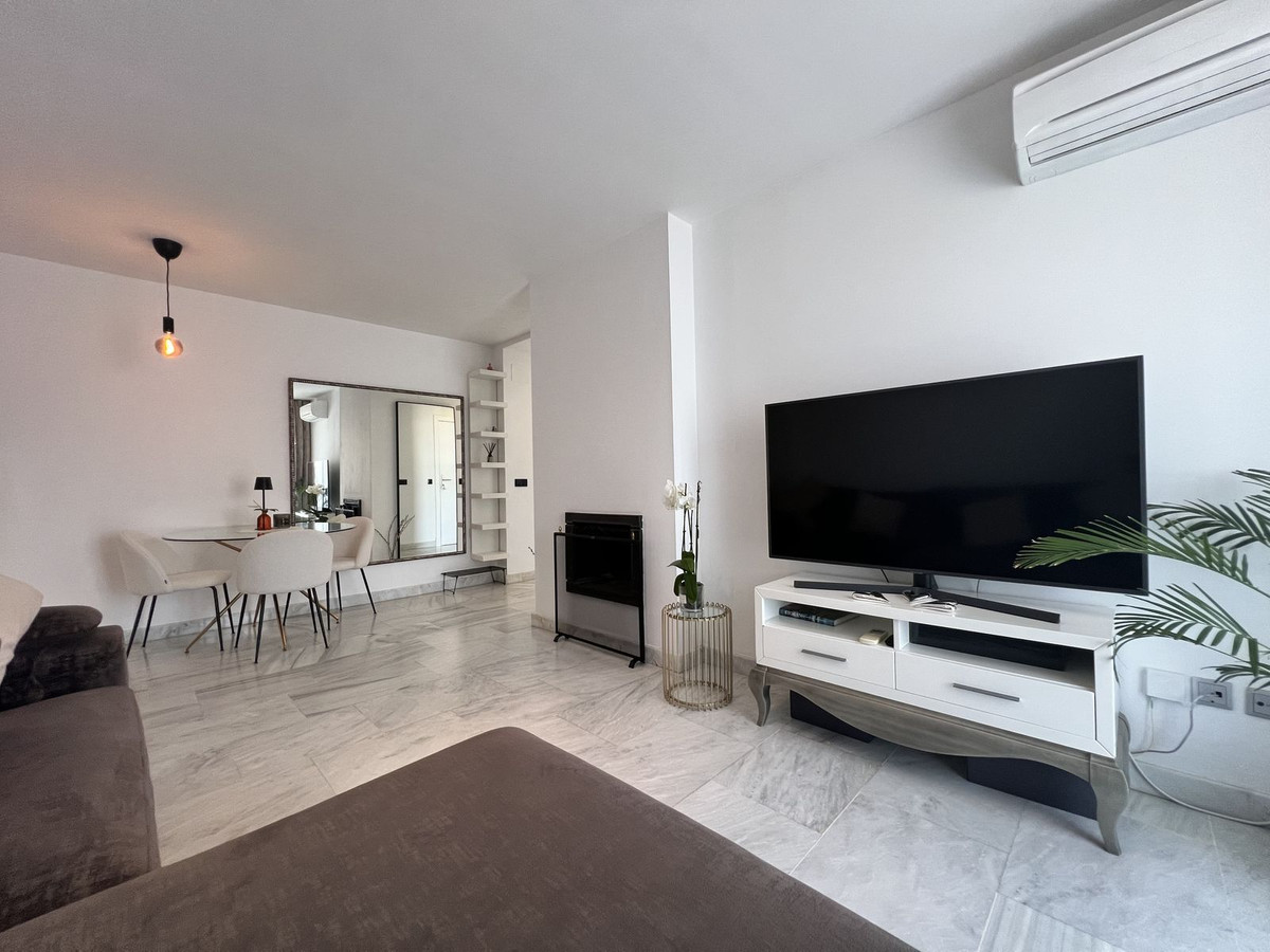 Se vende Apartamento Planta Media de 1 dormitorios en Costa Del Sol, Málaga, España
