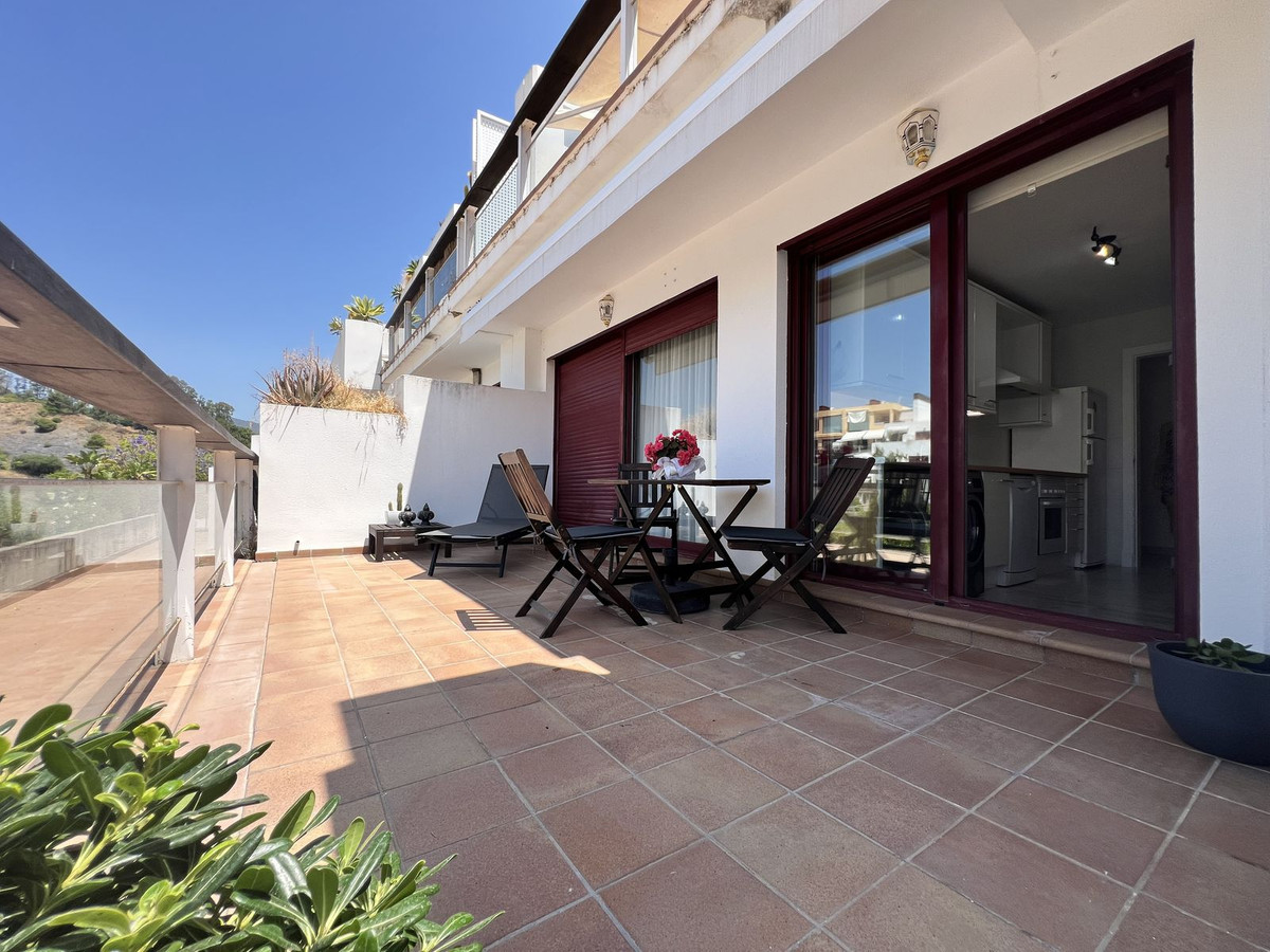Se vende Apartamento Planta Media de 1 dormitorios en Costa Del Sol, Málaga, España