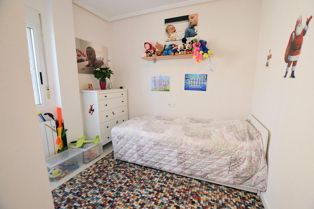 Se vende Villa - Chalet de 3 dormitorios en Costa Blanca, Alicante, España
