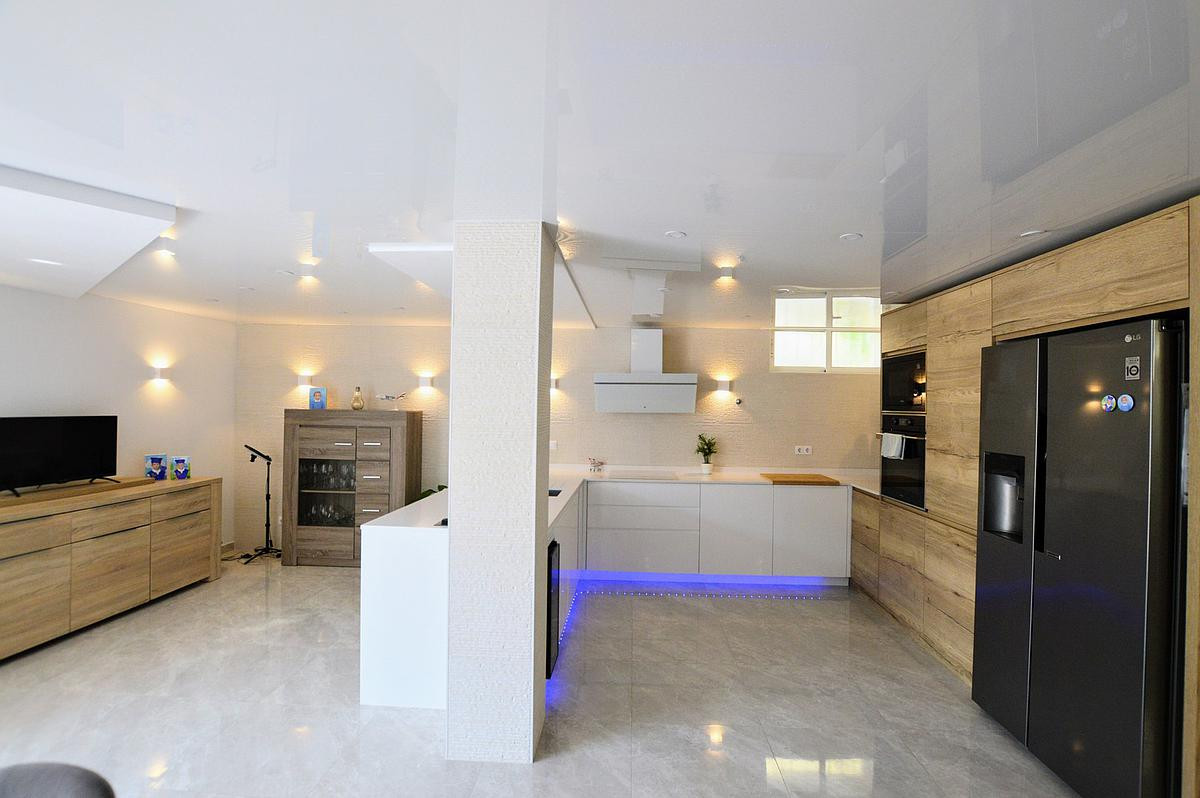 Se vende Villa - Chalet de 3 dormitorios en Costa Blanca, Alicante, España