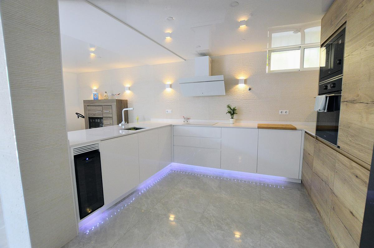 Se vende Villa - Chalet de 3 dormitorios en Costa Blanca, Alicante, España