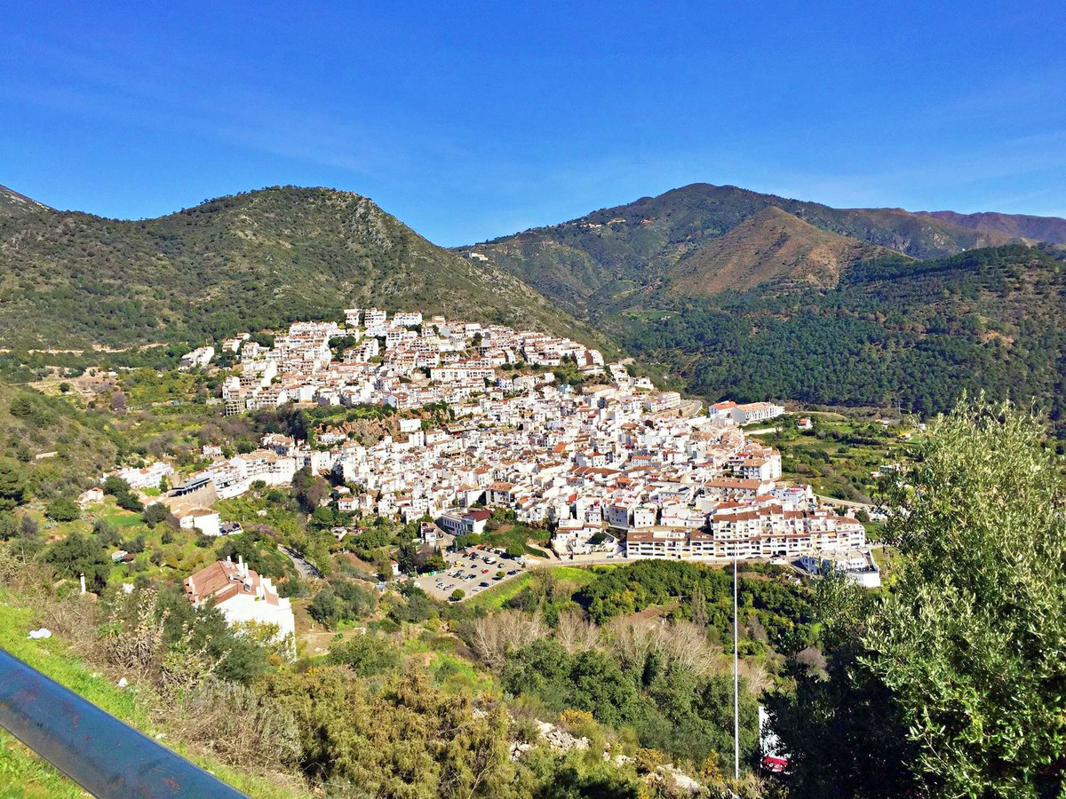 Se vende Terreno Rustico  en Costa Del Sol, Málaga, España