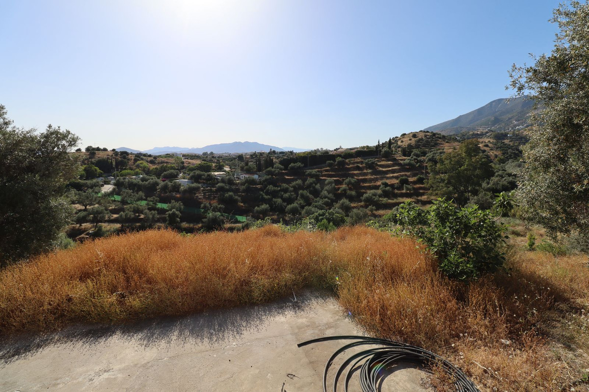 Se vende Terreno Urbano  en Costa Del Sol, Málaga, España