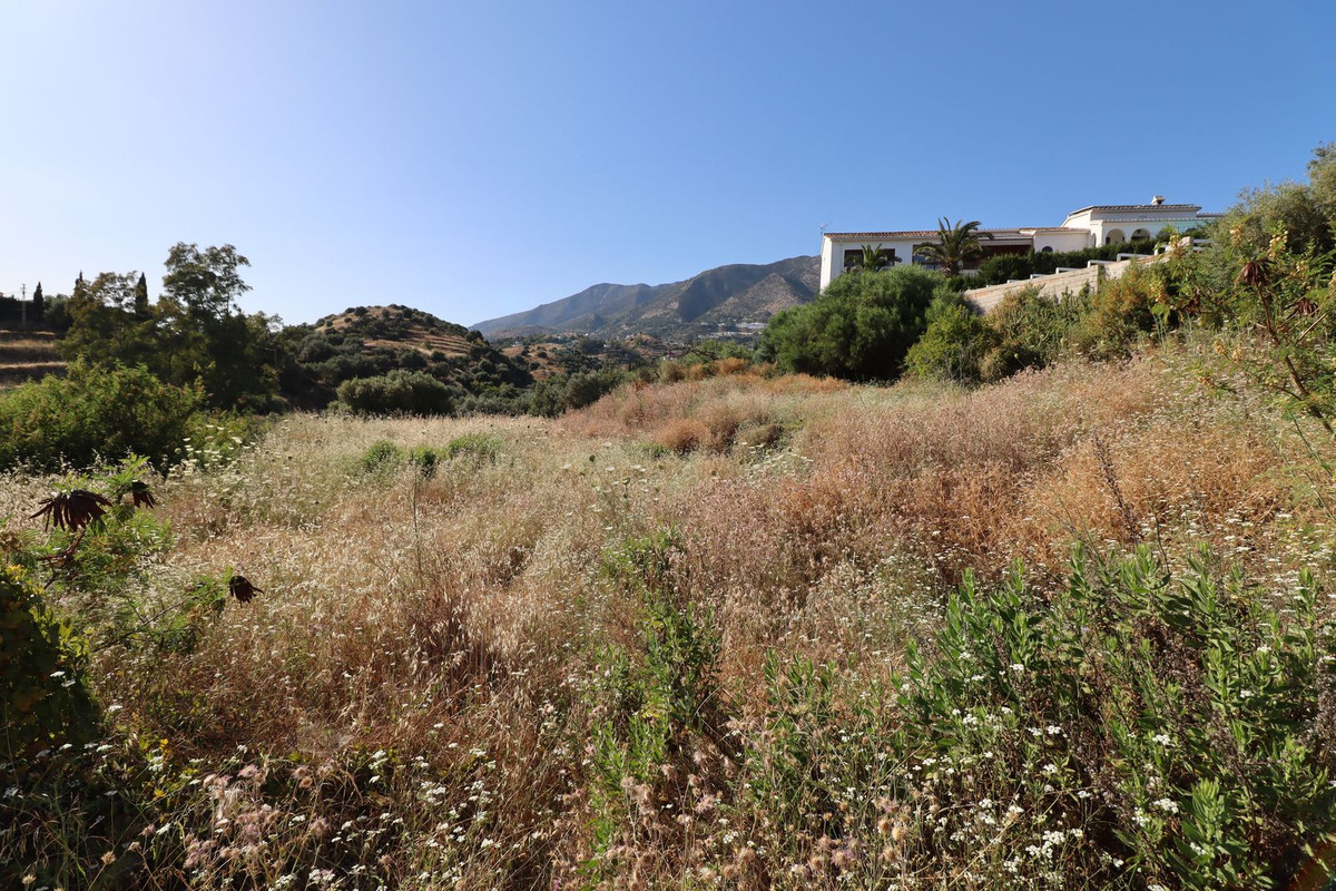Se vende Terreno Urbano  en Costa Del Sol, Málaga, España