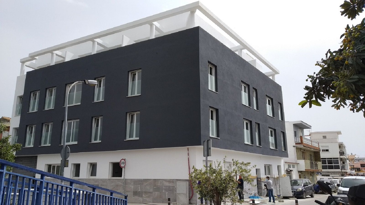 1 Bed Apartment for sale in Las Lagunas Costa Del Sol, Málaga, Spain