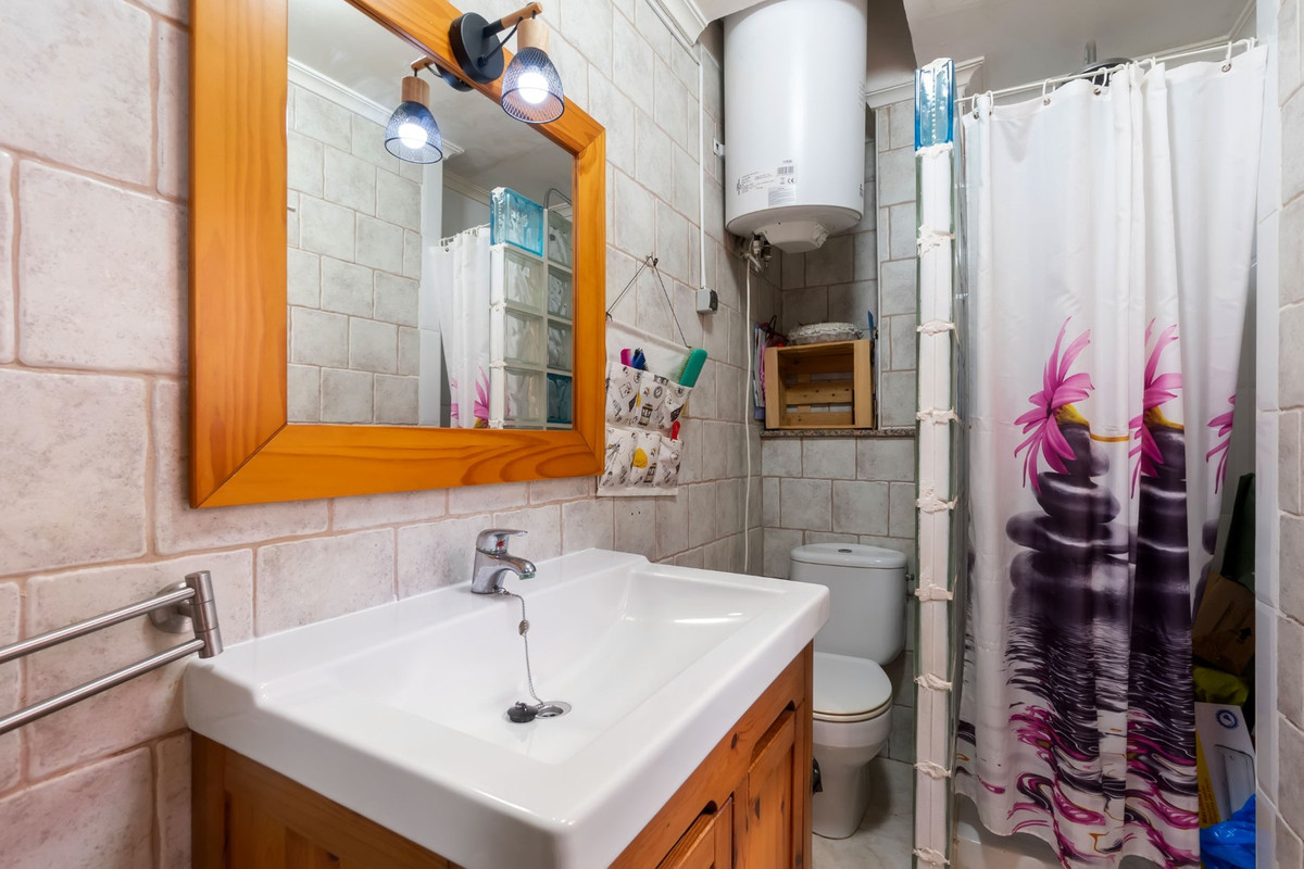 Se vende Adosada de 3 dormitorios en Costa Blanca, Alicante, España