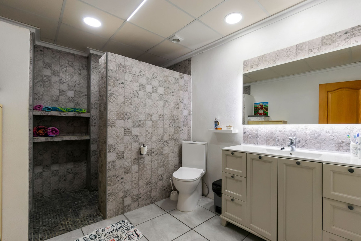 Se vende Adosada de 3 dormitorios en Costa Blanca, Alicante, España