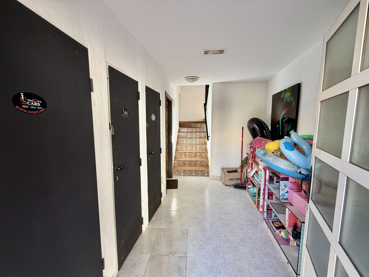5 Bed Apartment for sale in San Miguel De Salinas Costa Blanca, Alicante, Spain