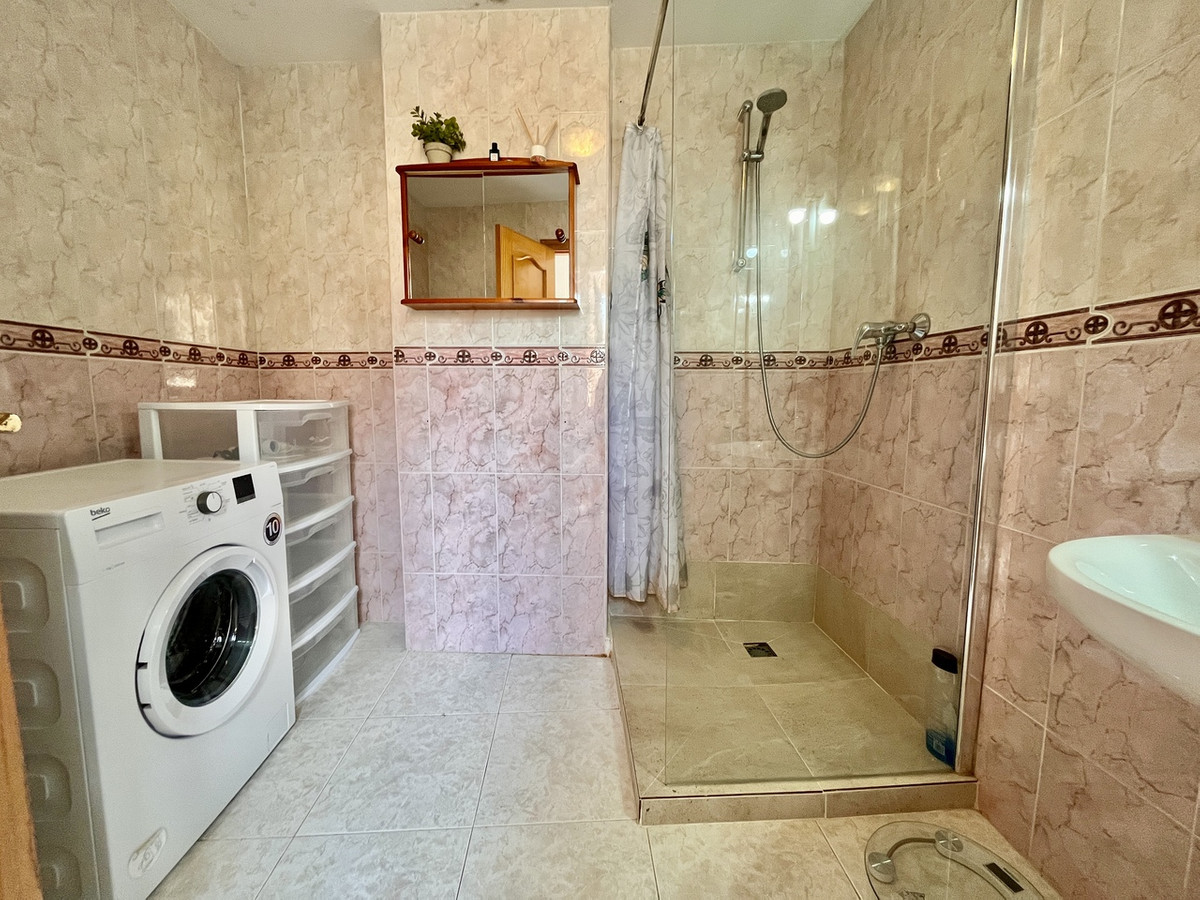 5 Bed Apartment for sale in San Miguel De Salinas Costa Blanca, Alicante, Spain