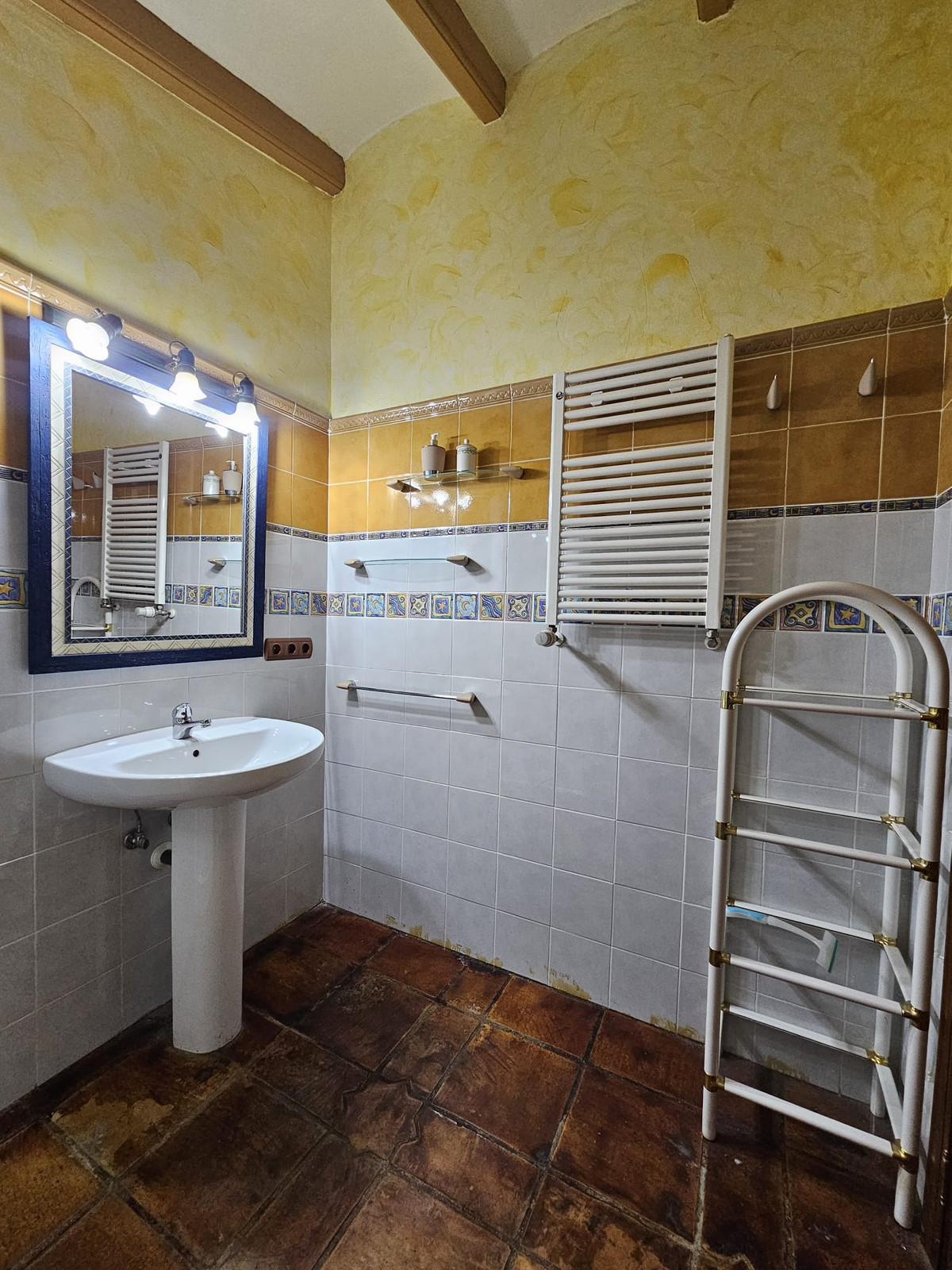 4 Bed Townhouse for sale in Calpe Costa Blanca, Alicante, Spain