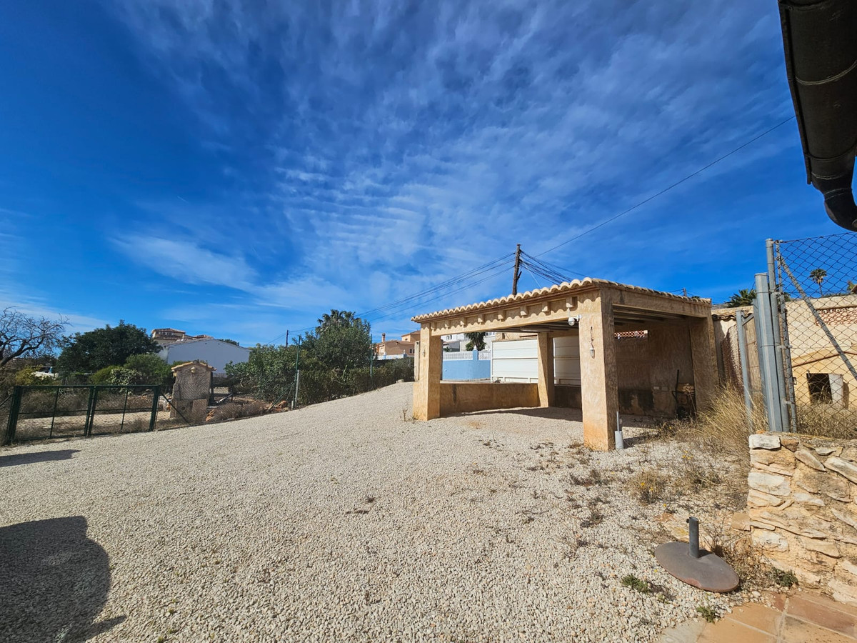 4 Bed Townhouse for sale in Calpe Costa Blanca, Alicante, Spain