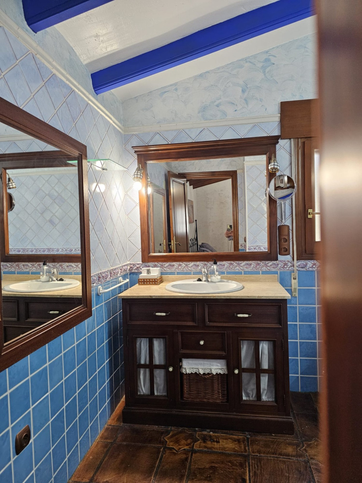 4 Bed Townhouse for sale in Calpe Costa Blanca, Alicante, Spain
