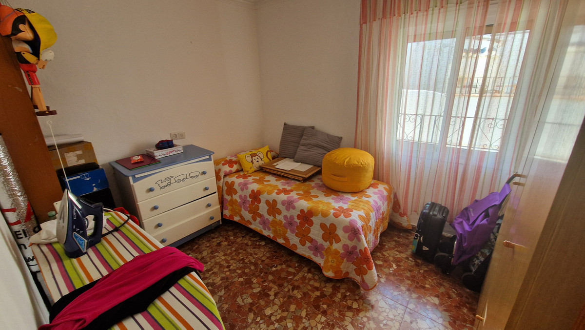 4 Bed Townhouse for sale in Estepona Costa Del Sol, Málaga, Spain
