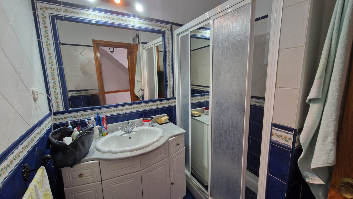 4 Bed Townhouse for sale in Estepona Costa Del Sol, Málaga, Spain