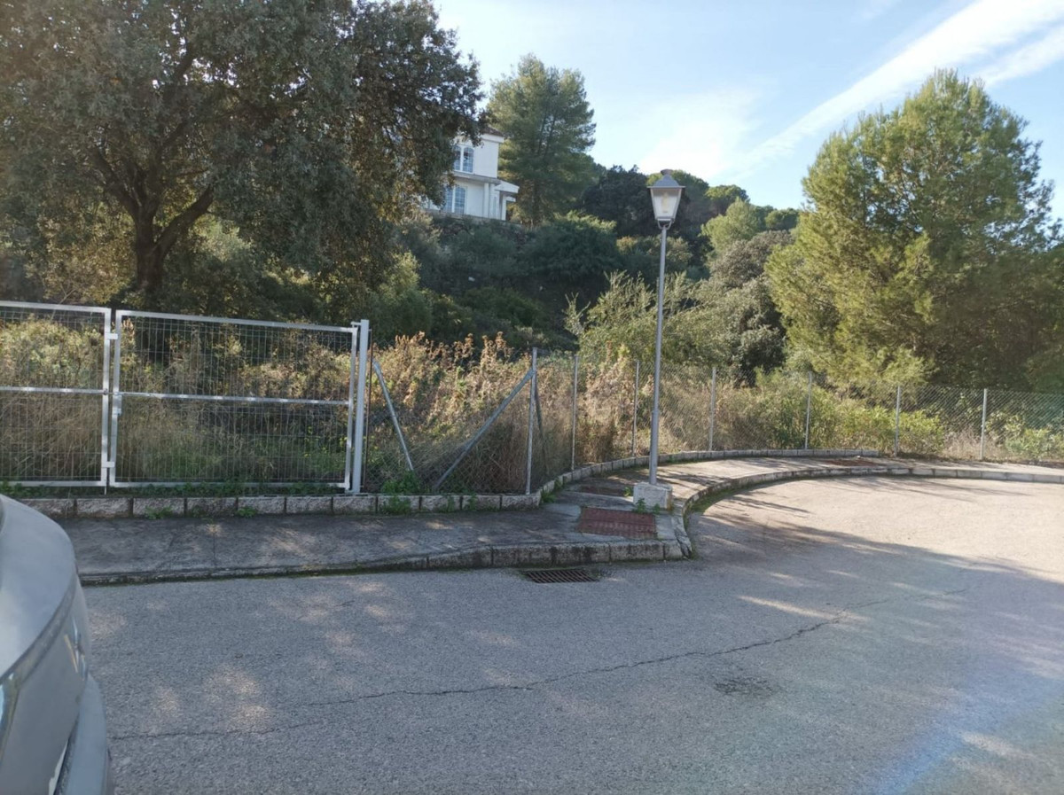 Se vende Terreno Urbano  en Costa Del Sol, Málaga, España