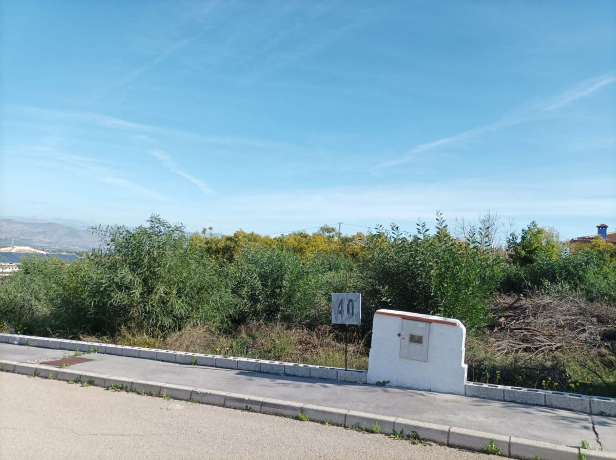 Se vende Terreno Urbano  en Costa Del Sol, Málaga, España