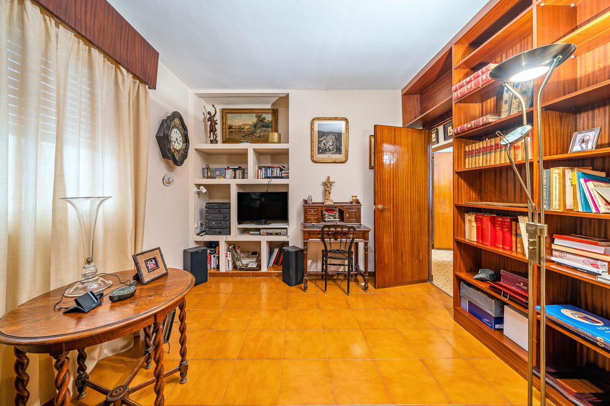 4 Bed Apartment for sale in Málaga Centro Costa Del Sol, Málaga, Spain